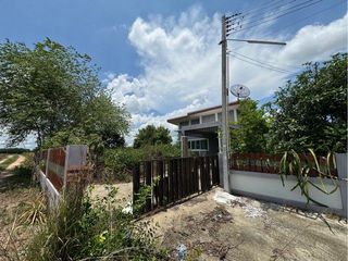 Casa en venta de 2 habitaciones en Ban Khai, Rayong