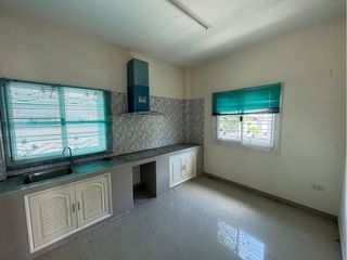Casa en venta de 2 habitaciones en Ban Khai, Rayong