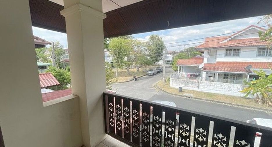 Haus zum Kauf mit 3 Zimmer in Ban Chang, Rayong