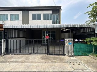 Casa en venta de 3 habitaciones en Ban Khai, Rayong