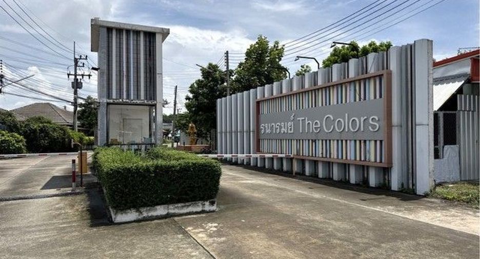 For sale 3 bedrooms townhouse in Ban Khai, Rayong