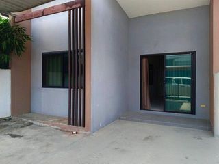 For sale 2 bedrooms townhouse in Ban Khai, Rayong