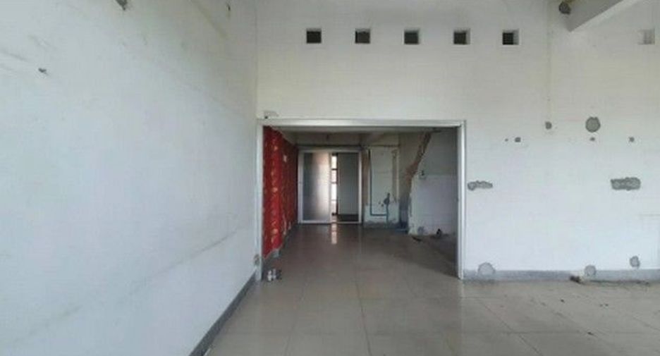 Gewerbefläche zum Kauf mit 1 Zimmer in Min Buri, Bangkok