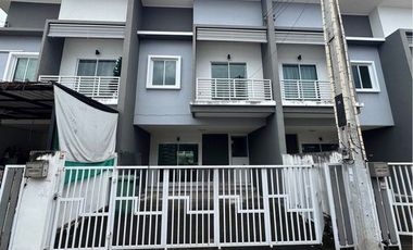 For sale 3 bedrooms townhouse in Mueang Chon Buri, Chonburi