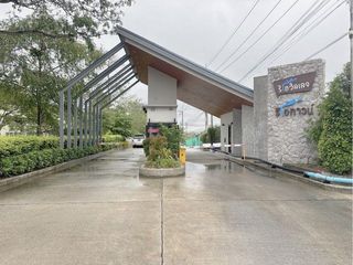 For sale 2 bedrooms townhouse in Ban Khai, Rayong