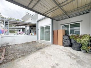For sale 2 bedrooms townhouse in Ban Khai, Rayong