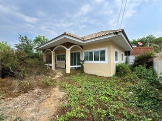 Casa en venta de 2 habitaciones en Ban Khai, Rayong
