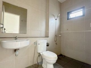 Casa en venta de 2 habitaciones en Ban Khai, Rayong