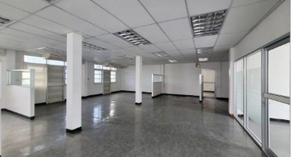 Büro zum Kauf mit 1 Zimmer in Prawet, Bangkok