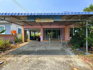 Casa en venta de 2 habitaciones en Ban Khai, Rayong