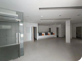 À vendre 1 chambre bureau à Pak Tho, Ratchaburi