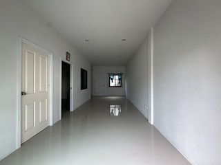 For sale 2 bedrooms townhouse in Ban Khai, Rayong