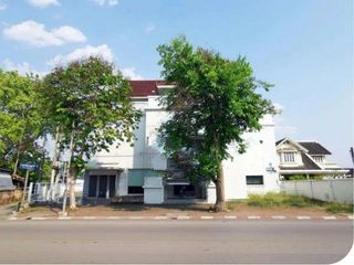 Oficina en venta de 1 habitaciones en Mueang Lamphun, Lamphun