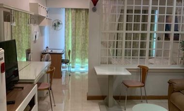 À louer 1 chambre condo à Bang Rak, Bangkok