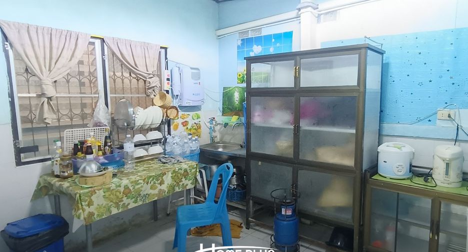 For sale 2 bedrooms townhouse in Don Mueang, Bangkok