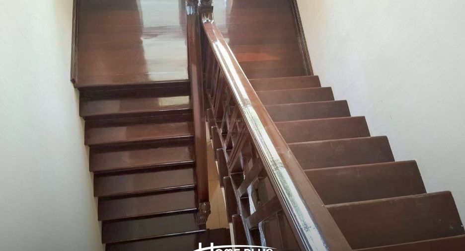 À vendre 4 chambres maison à Lat Krabang, Bangkok