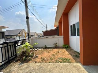 Casa en venta de 2 habitaciones en Ban Khai, Rayong