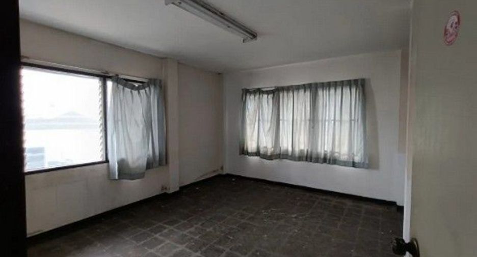 Продажа 1 кровать офис в Mueang Lamphun, Лампхун