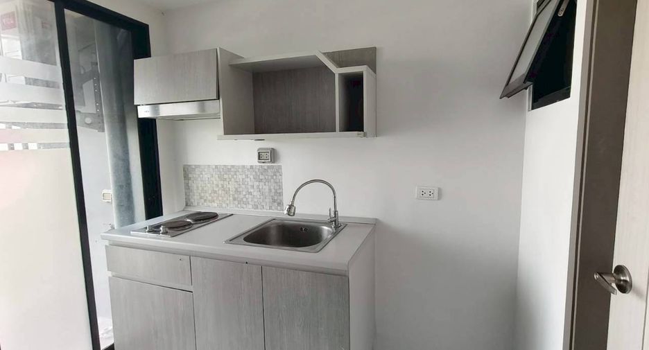 For sale 1 bed condo in Bang Khen, Bangkok