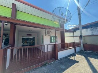 Casa en venta de 2 habitaciones en Ban Khai, Rayong