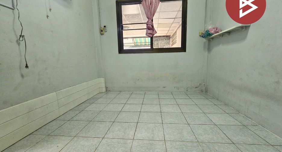 For sale 2 bedrooms townhouse in Bang Phli, Samut Prakan