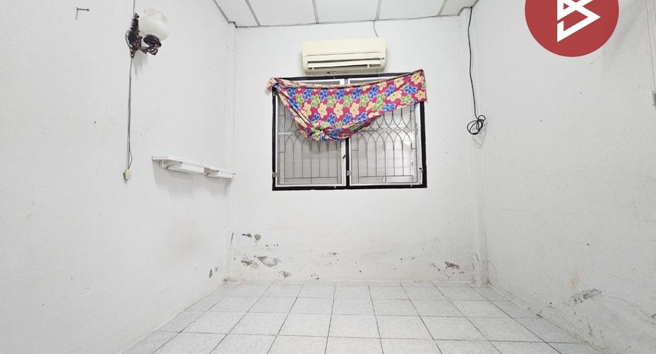 For sale 2 bedrooms townhouse in Bang Phli, Samut Prakan