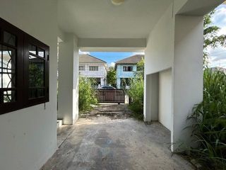 Casa en venta de 3 habitaciones en Ban Khai, Rayong