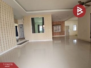 For sale 3 ベッドルーム house in Phan Thong, Chonburi
