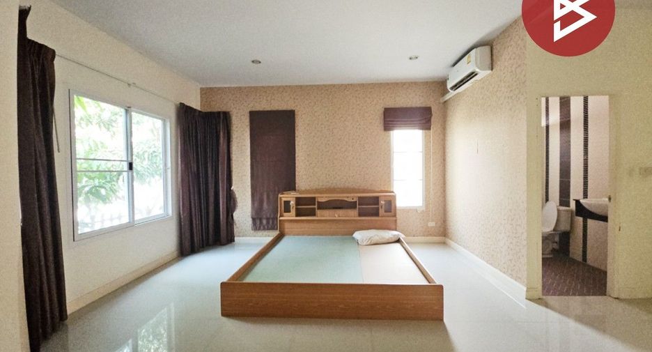 Casa en venta de 3 habitaciones en Phan Thong, Chonburi