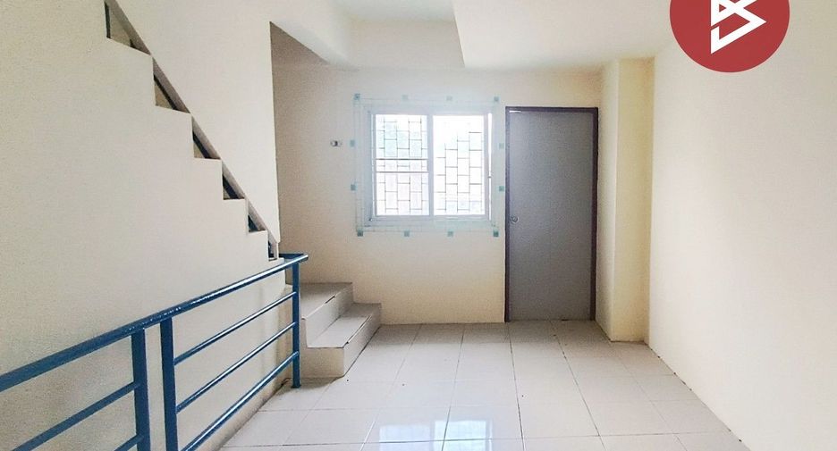 For sale 3 bedrooms retail Space in Pluak Daeng, Rayong