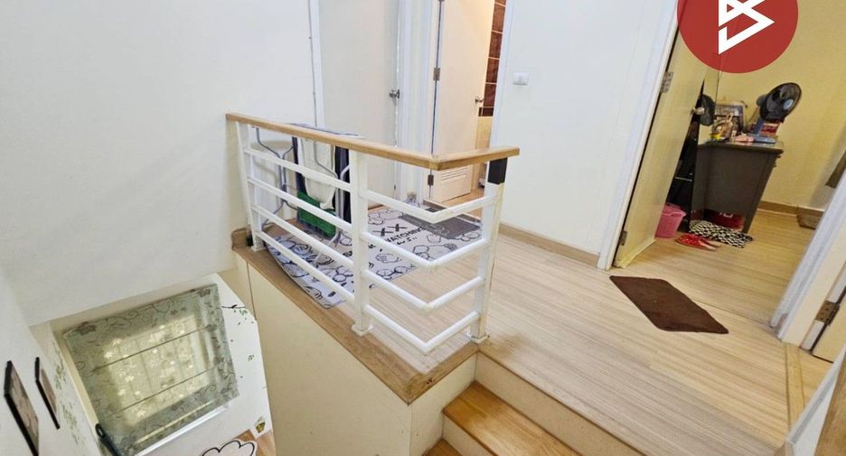For sale 4 bedrooms townhouse in Bang Phli, Samut Prakan