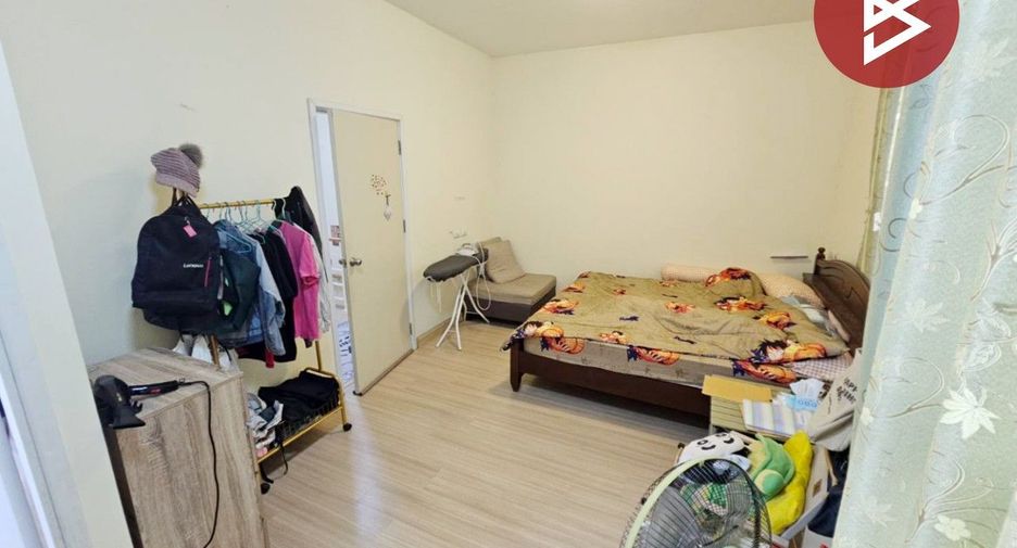 For sale 4 bedrooms townhouse in Bang Phli, Samut Prakan
