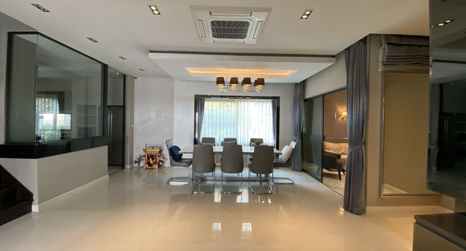 Аренда 5 спальни дом в Bang Phli, Самутпракан