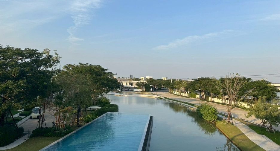 For rent 4 bedrooms house in Bang Phli, Samut Prakan