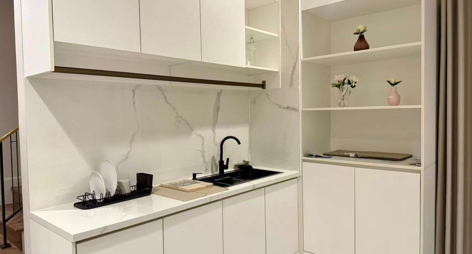 For rent 4 bedrooms house in Bang Phli, Samut Prakan