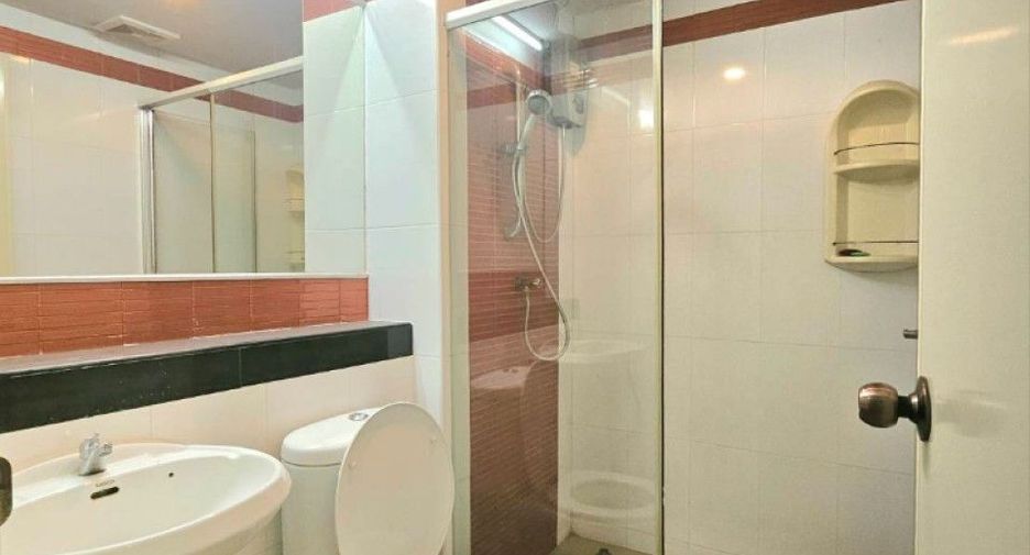 For sale 1 bed condo in Bang Na, Bangkok
