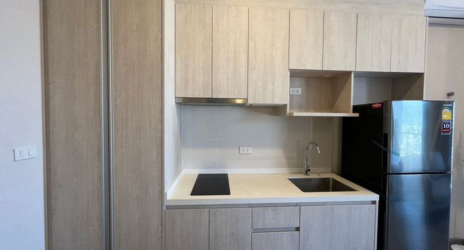 For rent 1 bed condo in Si Racha, Chonburi