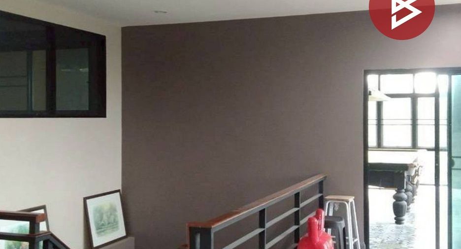 For sale 7 ベッドルーム house in Mueang Nakhon Pathom, Nakhon Pathom