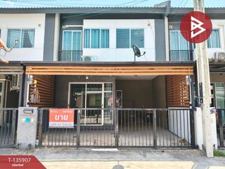 For sale 3 bedrooms townhouse in Mueang Chon Buri, Chonburi