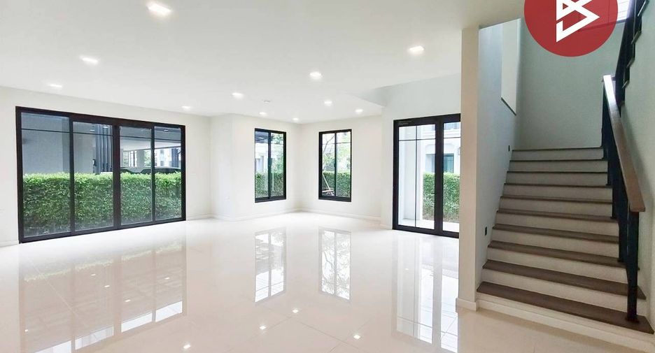 Haus zum Kauf mit 4 Zimmer in Thung Khru, Bangkok