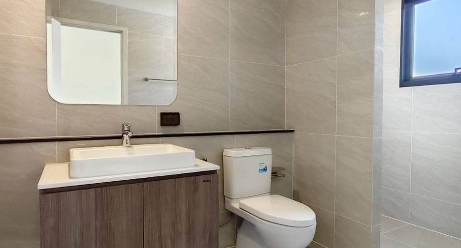 Haus zum Kauf mit 4 Zimmer in Thung Khru, Bangkok