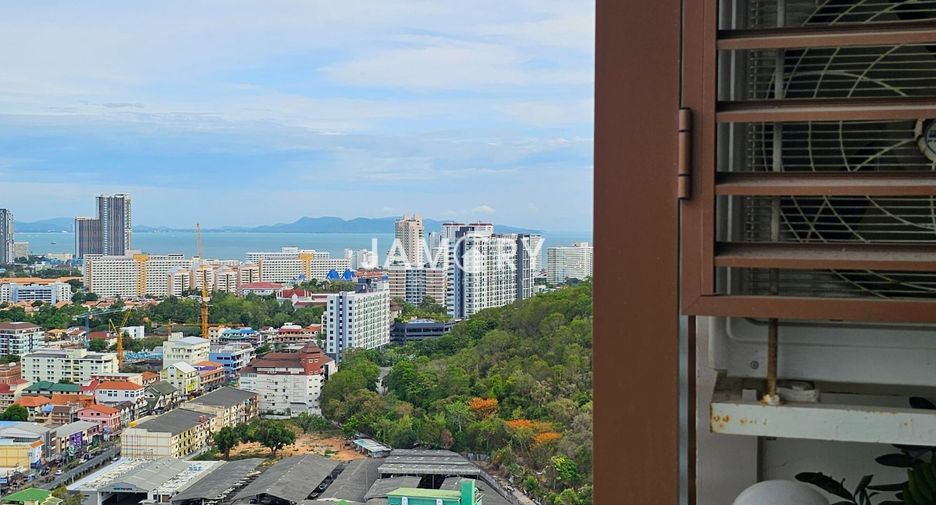 For rent and for sale 1 bed condo in Pratumnak, Pattaya