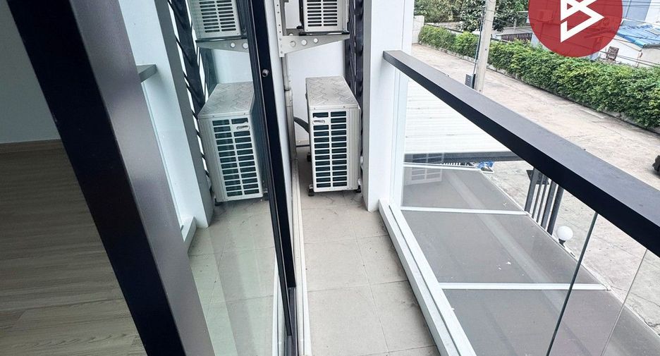 For sale 2 bedrooms townhouse in Mueang Pathum Thani, Pathum Thani