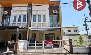 For sale 4 bedrooms townhouse in Mueang Samut Sakhon, Samut Sakhon