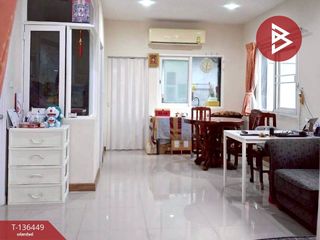 Casa adosada en venta de 4 habitaciones en Mueang Samut Sakhon, Samut Sakhon