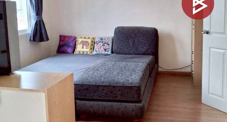 For sale 4 bedrooms townhouse in Mueang Samut Sakhon, Samut Sakhon