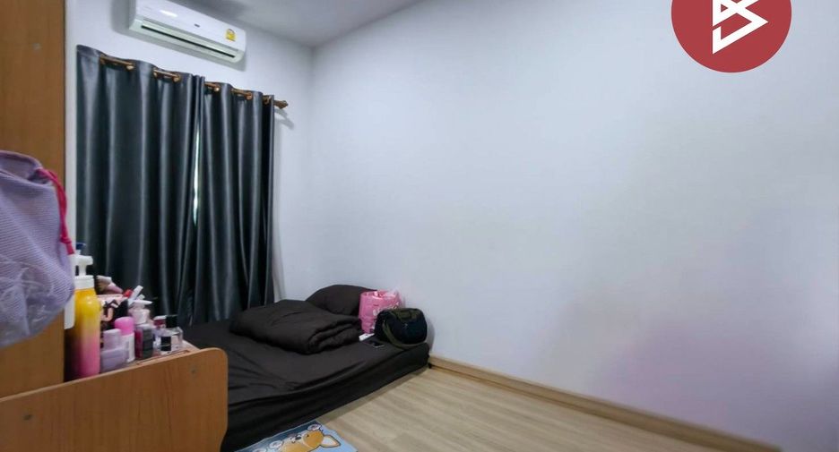 Продажа 3 спальни таунхаус в Mueang Chon Buri, Чонбури