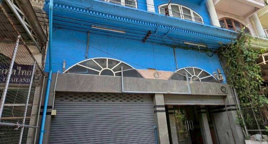 For sale retail Space in Bang Bua Thong, Nonthaburi