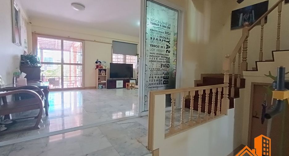出售 4 卧室 联排别墅 在 Bang Phli, Samut Prakan