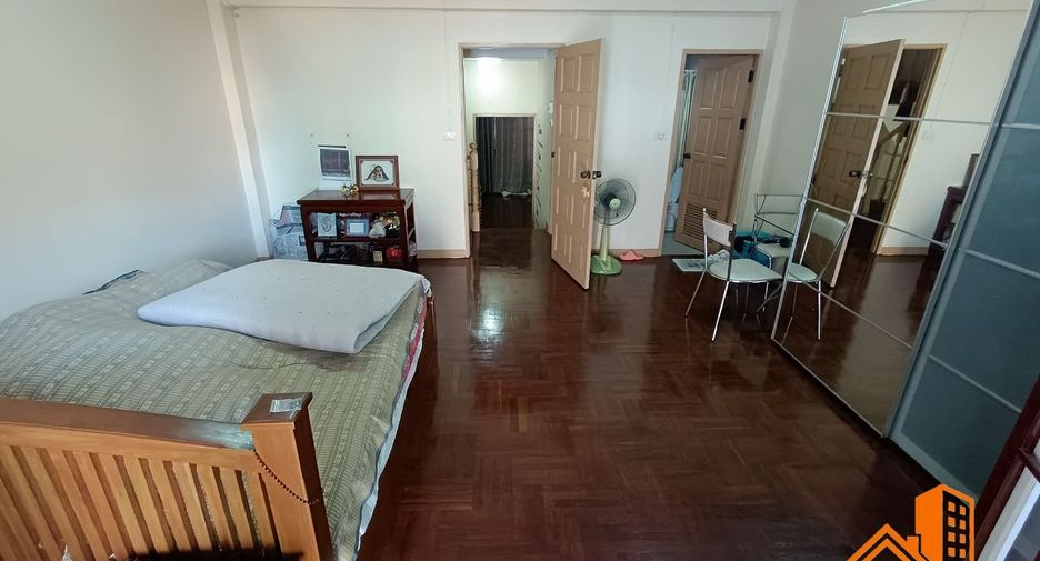 出售 4 卧室 联排别墅 在 Bang Phli, Samut Prakan